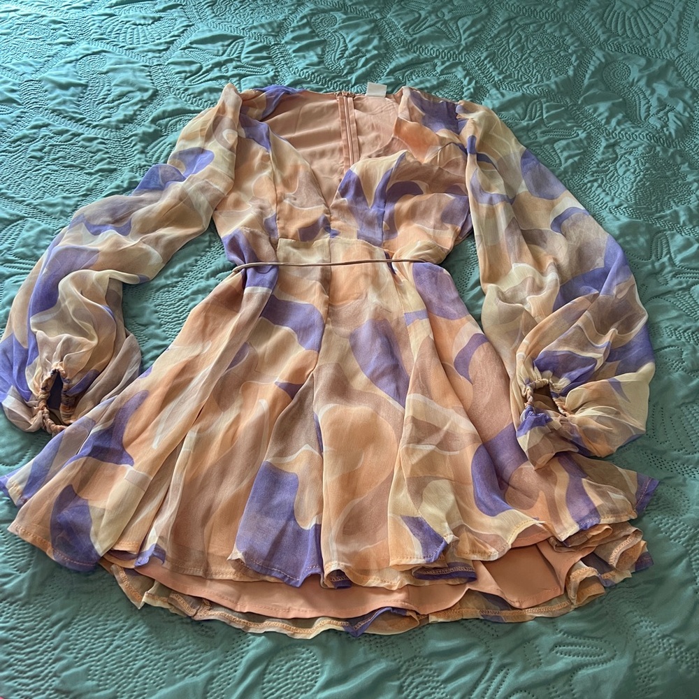 Selfie Leslie Dress